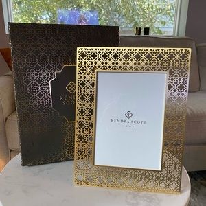 Kendra Scott Filigree Photo Frame